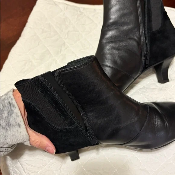 Clark’s Erin Kipley black bootie, gently used sz 11 - Picture 11 of 15